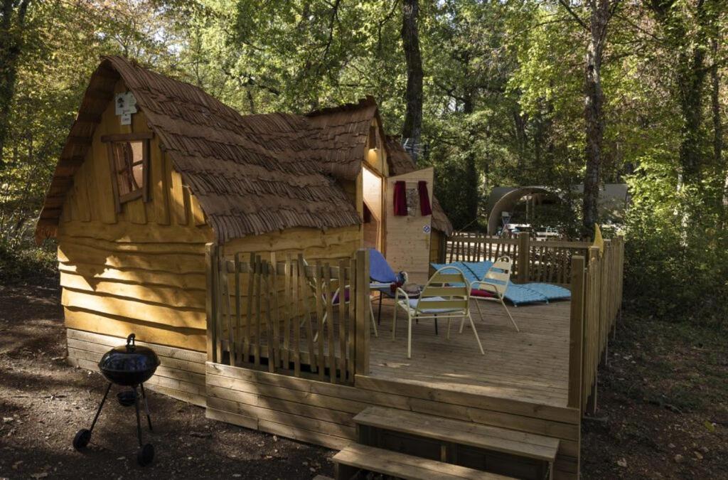 Camping Ushuaia Villages Au Bois Joli Andryes Bagian luar foto