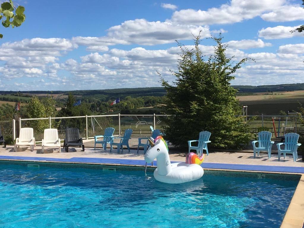 Camping Ushuaia Villages Au Bois Joli Andryes Bagian luar foto